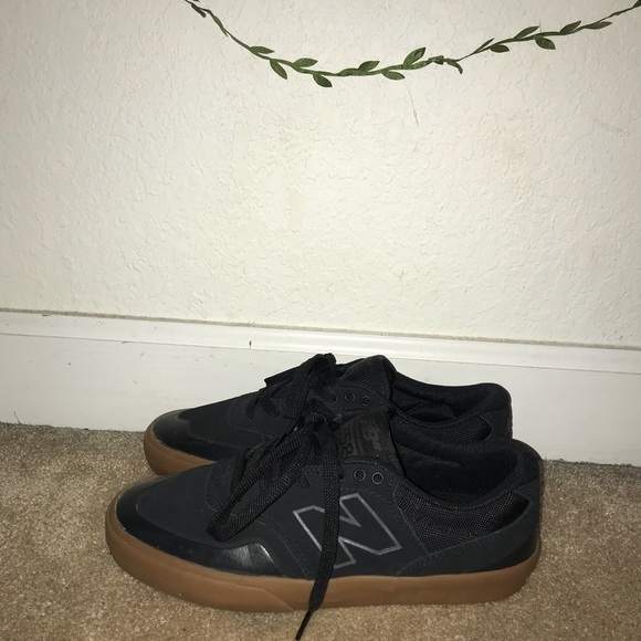 New Balance ~ 358 Sneaker ~ BRAND NEW - Picture 2 of 4